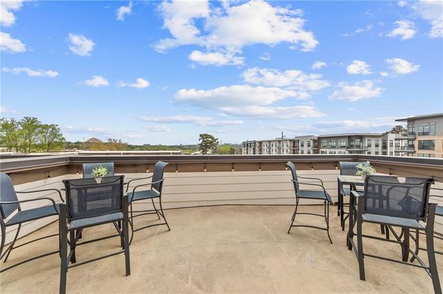 1001 Burnside Lane NW, Atlanta, GA 30318