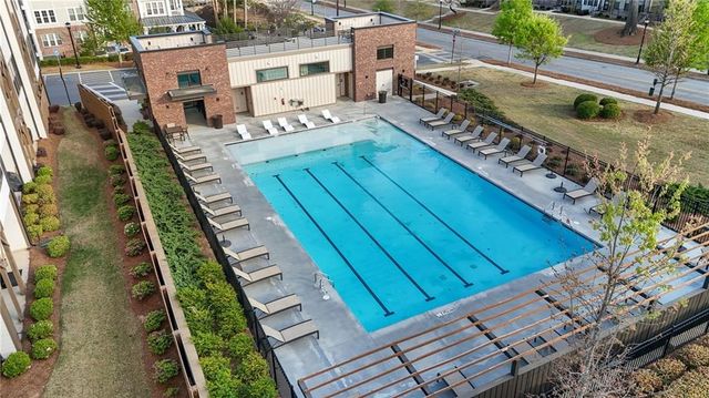 1001 Burnside Lane NW, Atlanta, GA 30318
