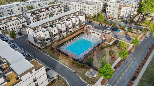 1001 Burnside Lane NW, Atlanta, GA 30318
