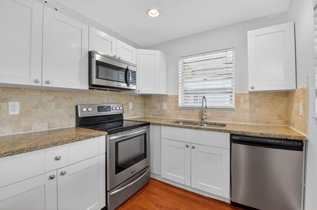 801 Meadowlark Lane, Delray Beach, FL 33445