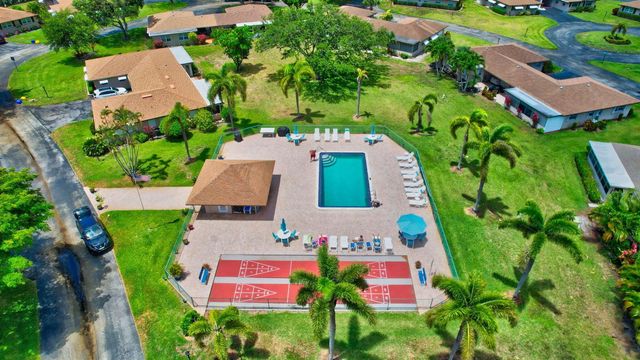 801 Meadowlark Lane, Delray Beach, FL 33445
