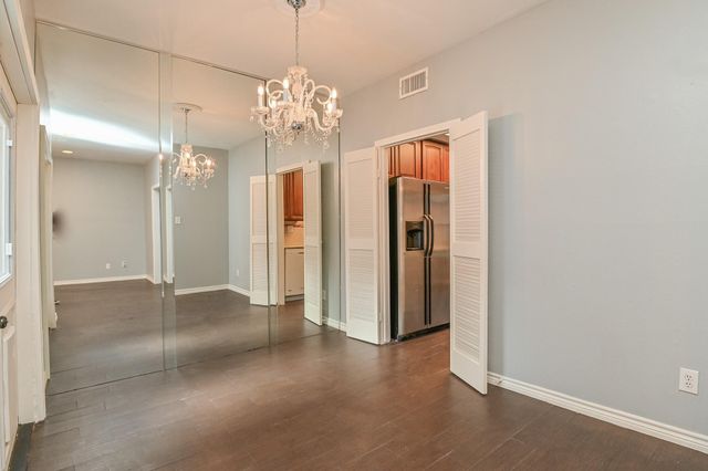 7447 Cambridge Street 77, Houston, TX 77054