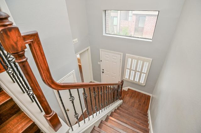 7447 Cambridge Street 77, Houston, TX 77054
