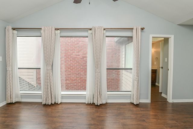 7447 Cambridge Street 77, Houston, TX 77054