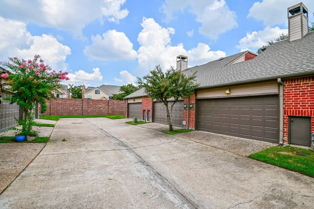 7447 Cambridge Street 77, Houston, TX 77054