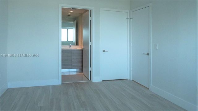 650 NE 32nd Street 1102, Miami, FL 33137
