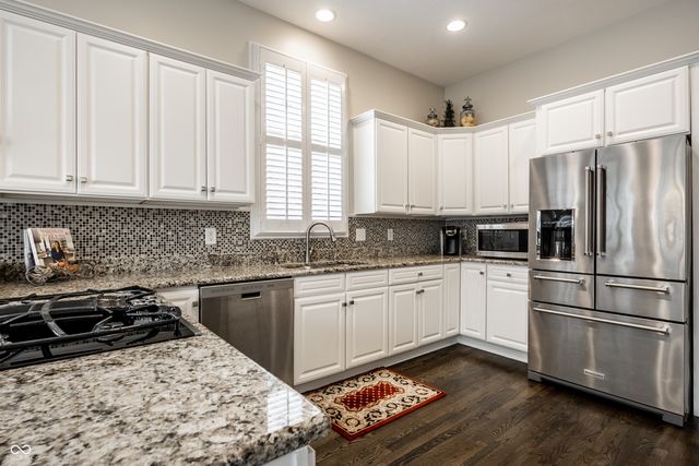 451 Burlington Lane, Carmel, IN 46032