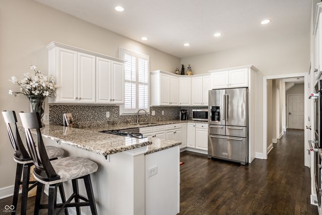 451 Burlington Lane, Carmel, IN 46032