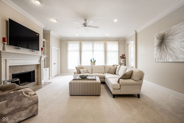 451 Burlington Lane, Carmel, IN 46032