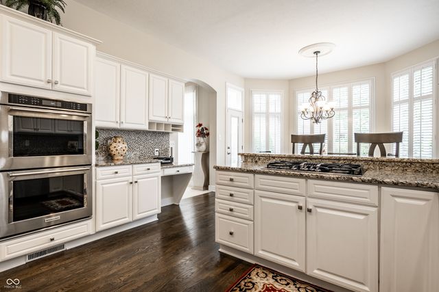 451 Burlington Lane, Carmel, IN 46032