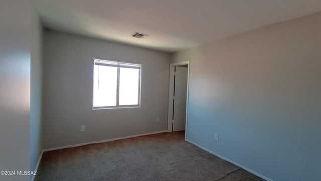 7176 S Oakbank Drive, Tucson, AZ 85757