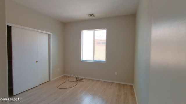 7176 S Oakbank Drive, Tucson, AZ 85757