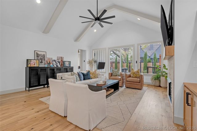 1433 E 37th Place, Tulsa, OK 74105