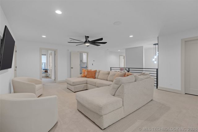 1433 E 37th Place, Tulsa, OK 74105