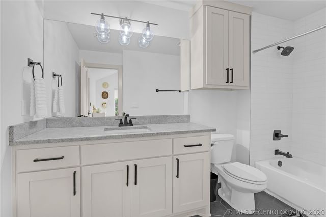 1433 E 37th Place, Tulsa, OK 74105