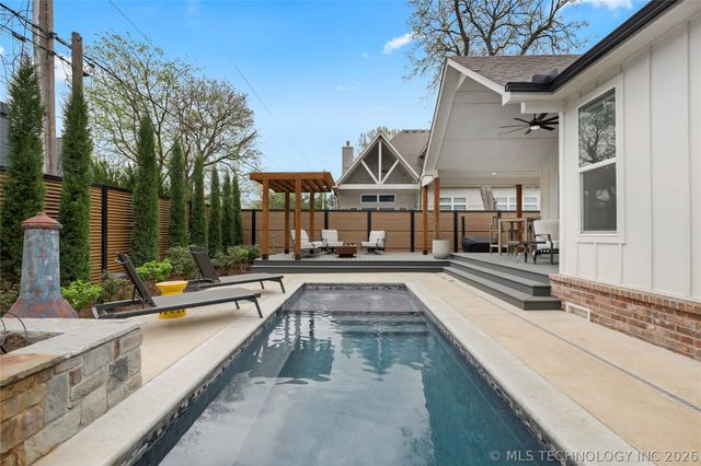 1433 E 37th Place, Tulsa, OK 74105