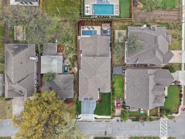 1433 E 37th Place, Tulsa, OK 74105