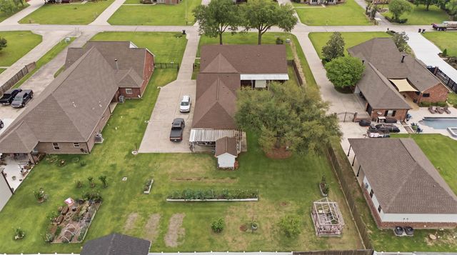 110 Nottingham Trail, Houma, LA 70360