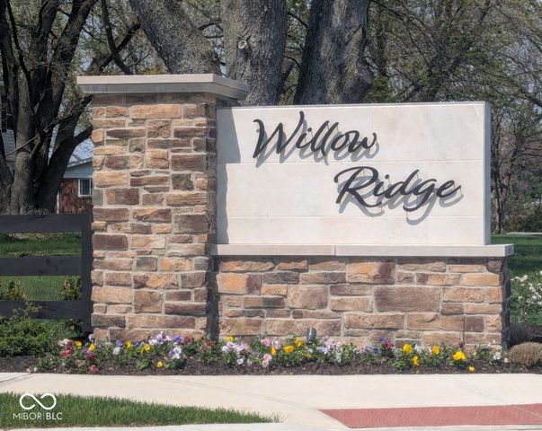 4665 Black Willow Way, New Palestine, IN 46163