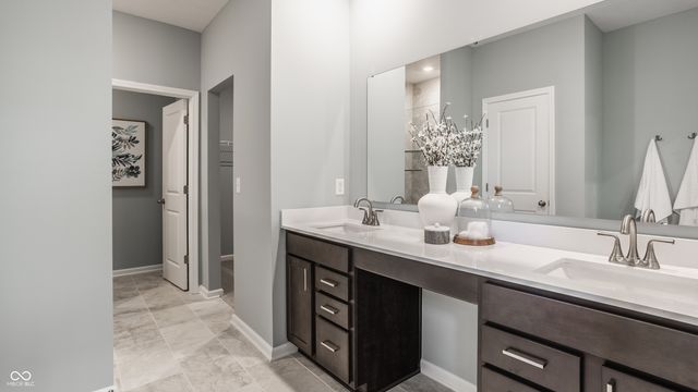 4665 Black Willow Way, New Palestine, IN 46163