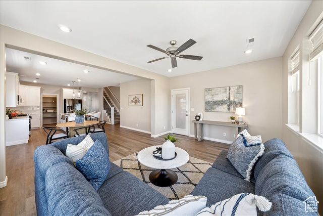 402 S CECITA WAY, St. George, UT 84770