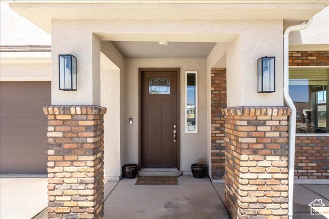 402 S CECITA WAY, St. George, UT 84770