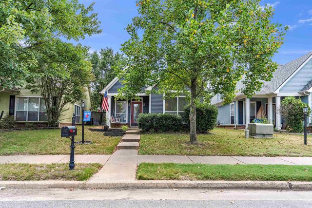 1066 ISLAND PL, Memphis, TN 38103