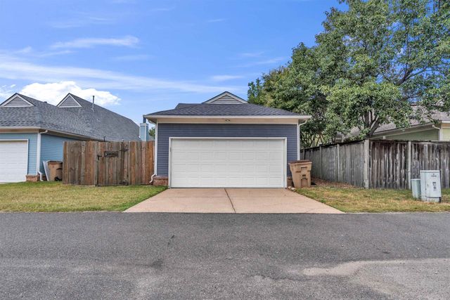 1066 ISLAND PL, Memphis, TN 38103