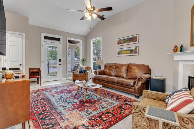 1066 ISLAND PL, Memphis, TN 38103