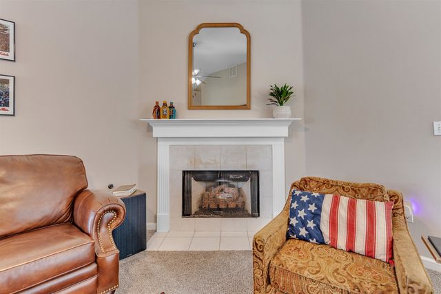 1066 ISLAND PL, Memphis, TN 38103