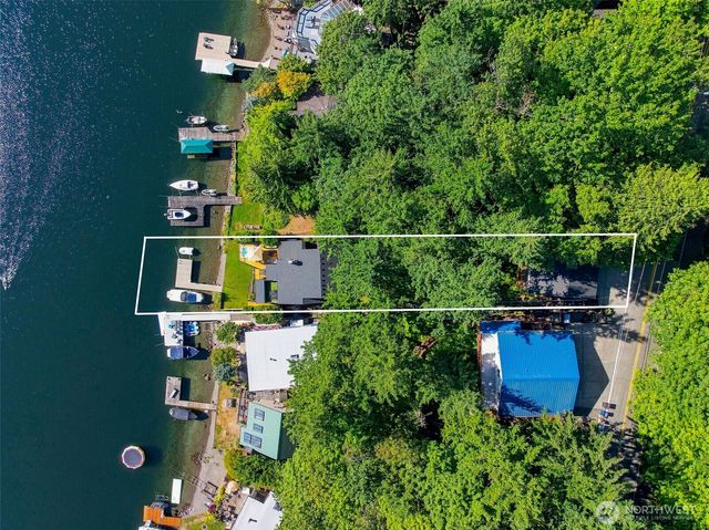 2002 W Lake Sammamish Parkway NE, Redmond, WA 98052