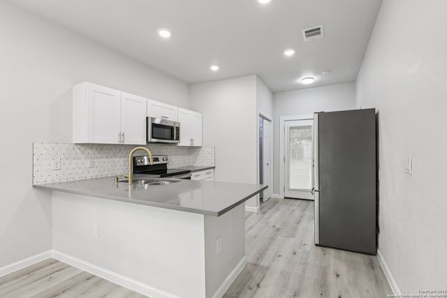 109 Utah, San Antonio, TX 78210