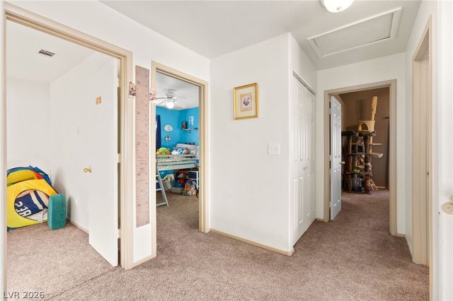 9328 Chilly Pond Avenue, Las Vegas, NV 89129