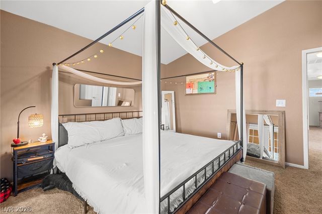 9328 Chilly Pond Avenue, Las Vegas, NV 89129