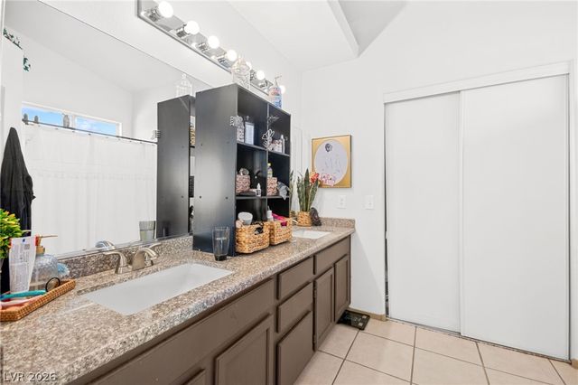 9328 Chilly Pond Avenue, Las Vegas, NV 89129