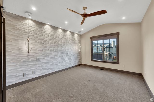 970 E TUSCAN PARK LN, Midvale, UT 84047