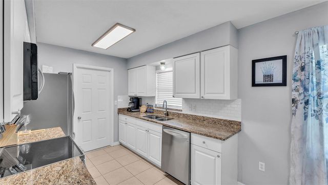 3811 CLUBHOUSE ROAD, Lakeland, FL 33812