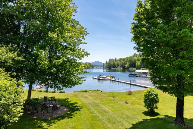 15 Cummings Cove Road, Meredith, NH 03253