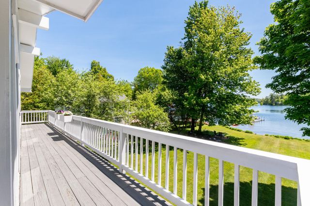 15 Cummings Cove Road, Meredith, NH 03253