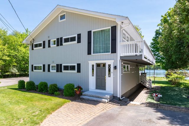 15 Cummings Cove Road, Meredith, NH 03253