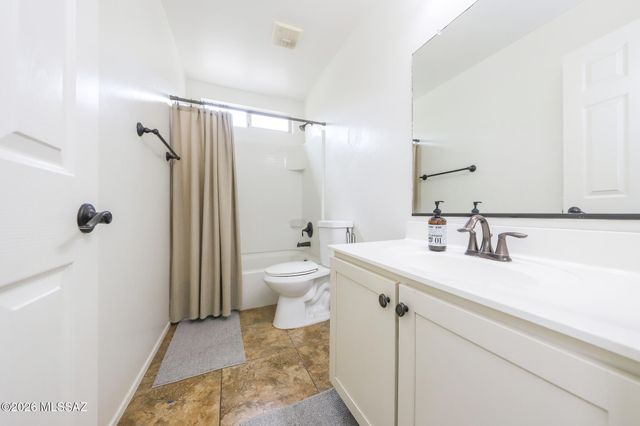 13416 N Piemonte Way, Oro Valley, AZ 85737