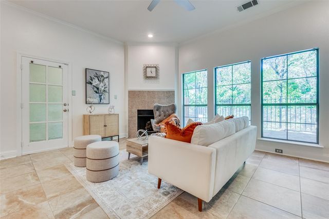 8819 Tudor Place, Dallas, TX 75228