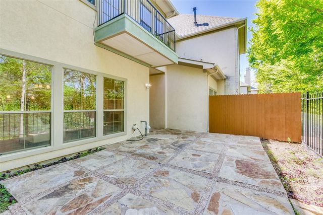 8819 Tudor Place, Dallas, TX 75228