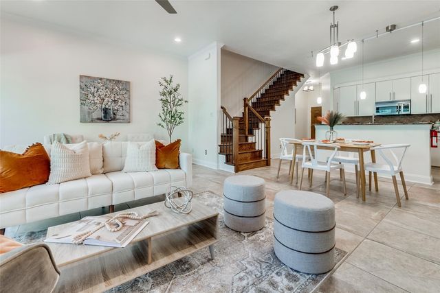 8819 Tudor Place, Dallas, TX 75228