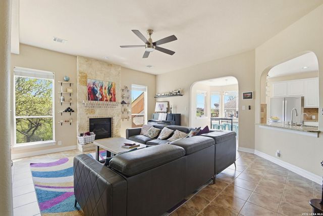 3722 Puesta De Sol, San Antonio, TX 78261