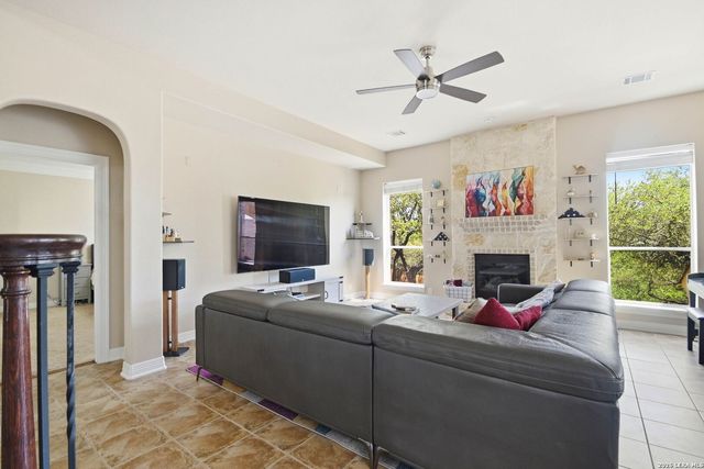 3722 Puesta De Sol, San Antonio, TX 78261