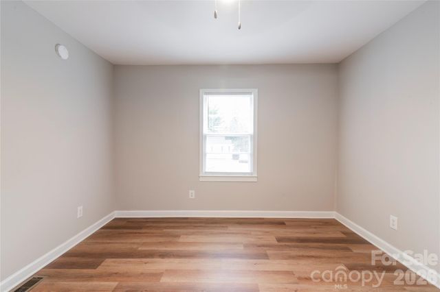 3037 Marlowe Avenue, Charlotte, NC 28208