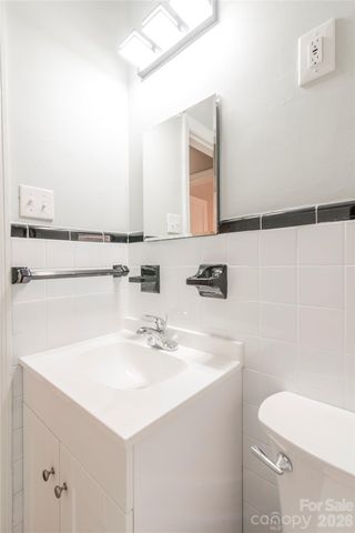 3037 Marlowe Avenue, Charlotte, NC 28208