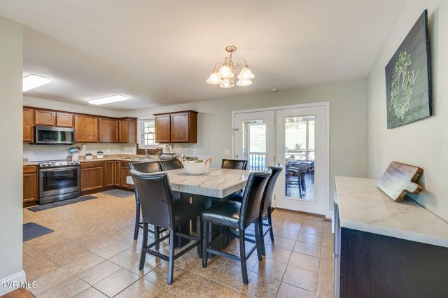 158 Slate Hill Road, Telford, TN 37690