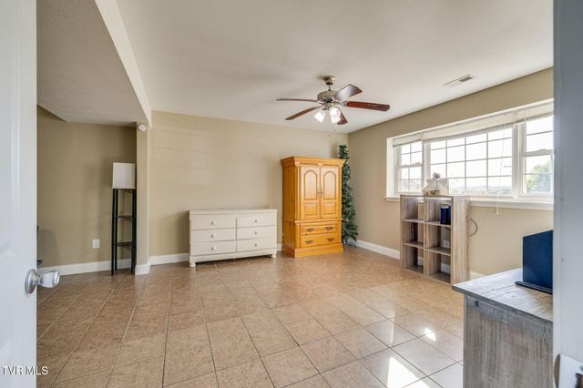 158 Slate Hill Road, Telford, TN 37690